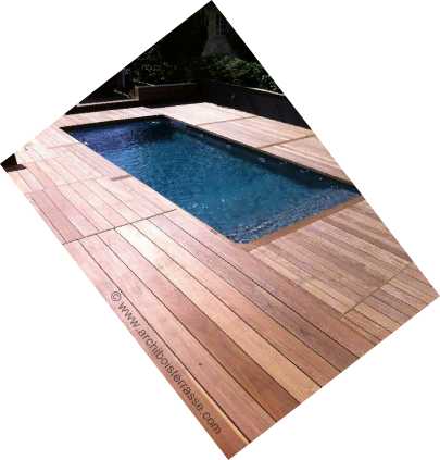 terrasse bois de piscine scenographie