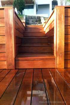 escalier bois exterieur pour piscine