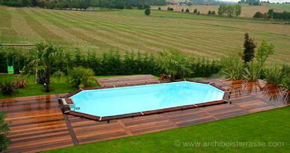 terrasse et entourage de piscine en bois, amenagements paysagers 78